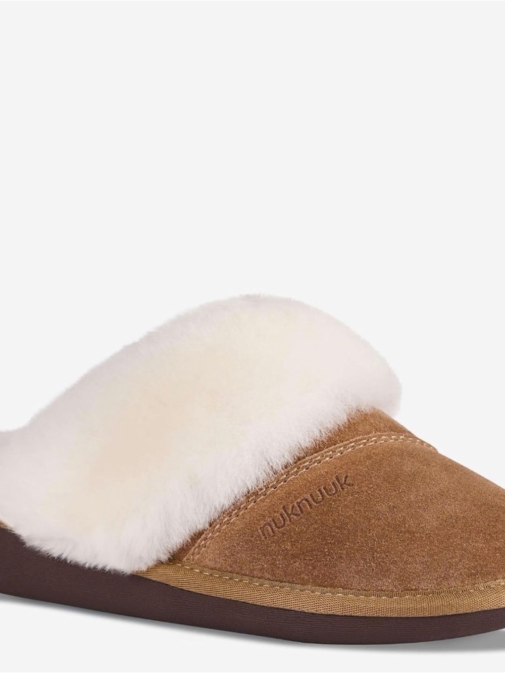 nuknuuk Women's Chestnut Shearling Slippers